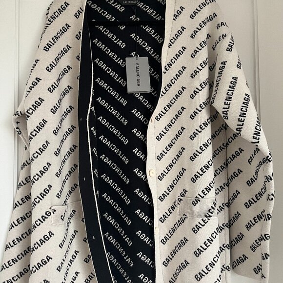 NWT Balenciaga Cardigan Sweater Off-white Allover Logo Knit Wool Blend V-Neck - Picture 3 of 11